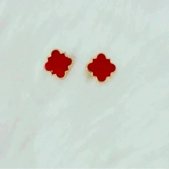 Chloe Clover Stud Earrings 18k Gold Plated Earrings in Red - Picture 7 of 7